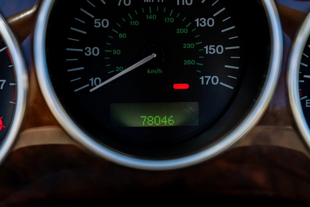 2004 Jaguar X100 XKR - Image 24 of 30