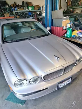 2004 Jaguar X350
