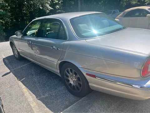 2004 Jaguar XJ8