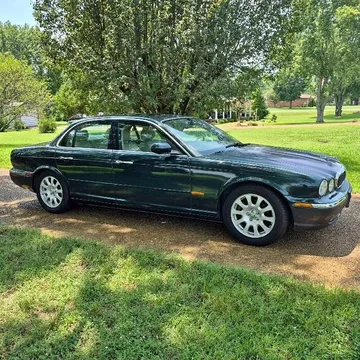 2004 Jaguar XJ-8