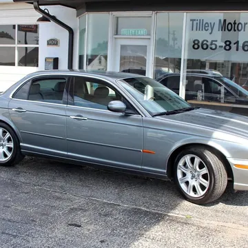 2004 Jaguar XJ XJ8 Sedan