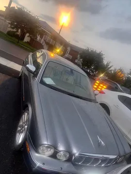 2004 Jaguar XJ