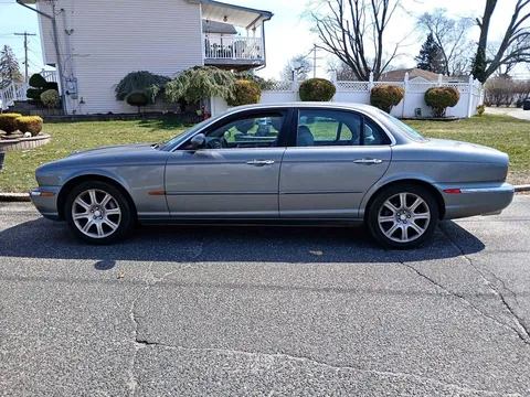 2004 Jaguar XJ Sedan