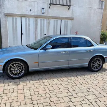 2004 Jaguar XJ-Series XJ8