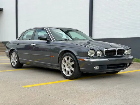 2004 Jaguar XJ Super V8 Sedan