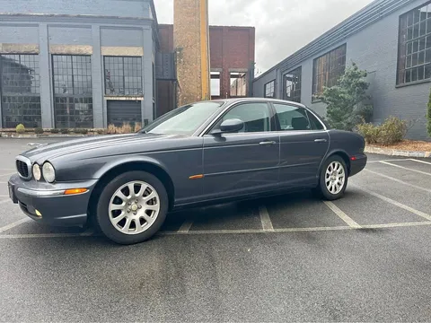 2004 Jaguar XJ Super V8