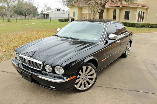 2004 Jaguar XJ Vanden Plas