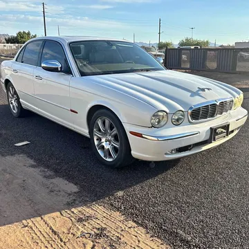 2004 Jaguar XJ Supercharged Sedan 4D
