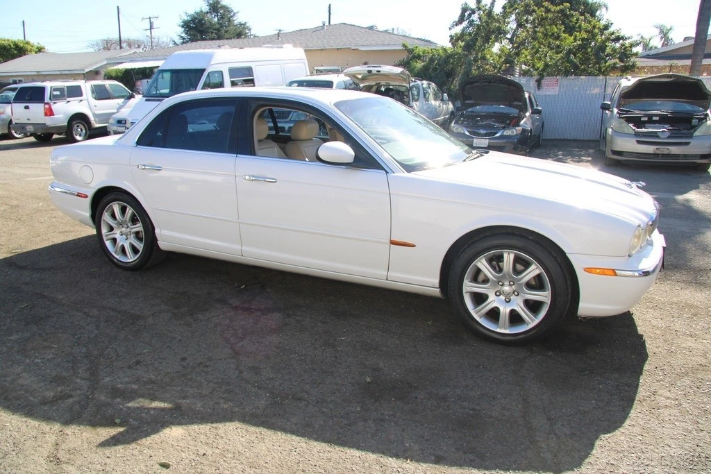 2004 Jaguar X350/X356/X358 XJ - Image 7 of 21