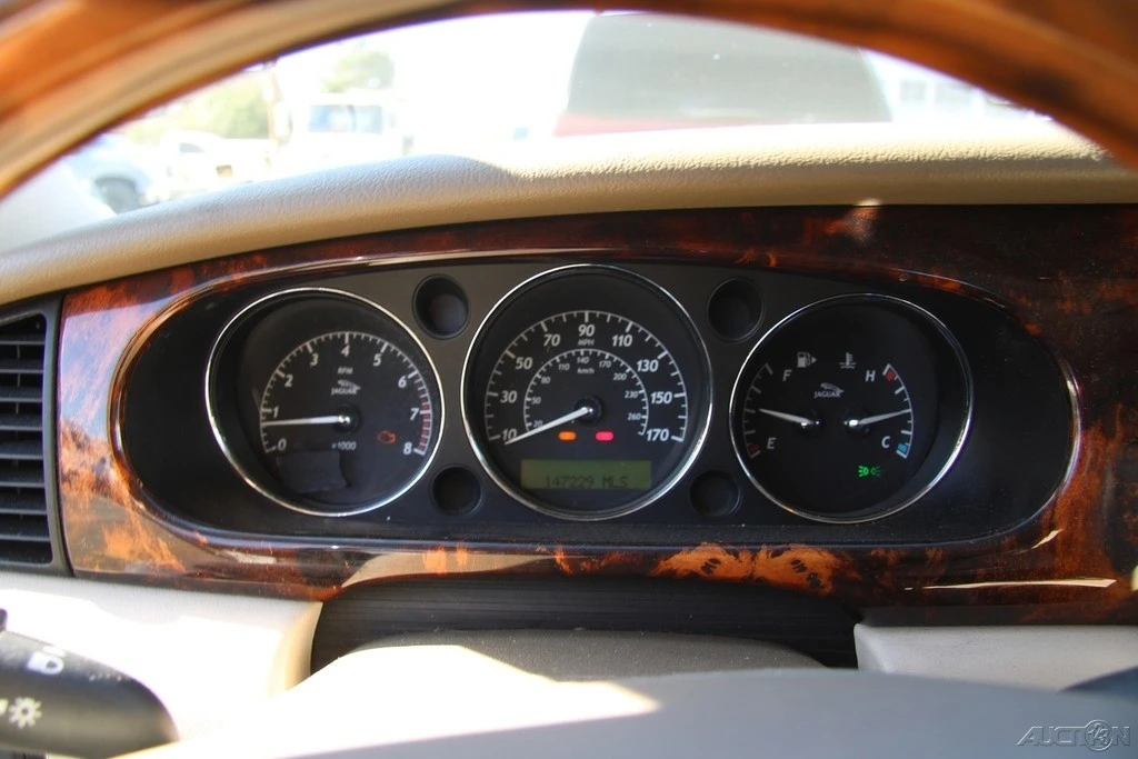 2004 Jaguar X350/X356/X358 XJ - Image 14 of 21