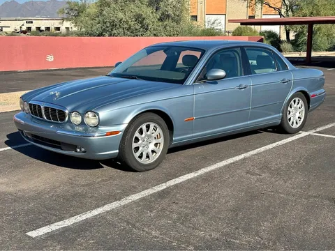 2004 Jaguar XJ XJ8 Sedan 4D