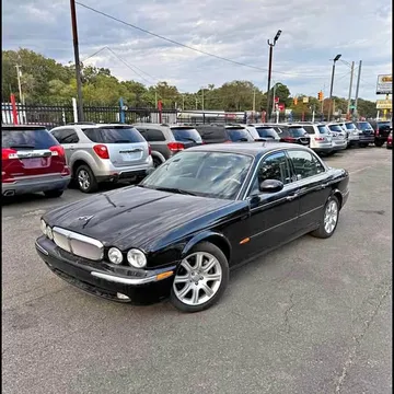 2004 Jaguar XJ8 Sedan