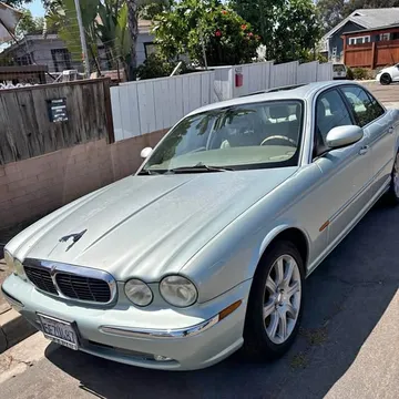 2004 Jaguar XJ XJ8 Sedan 4D