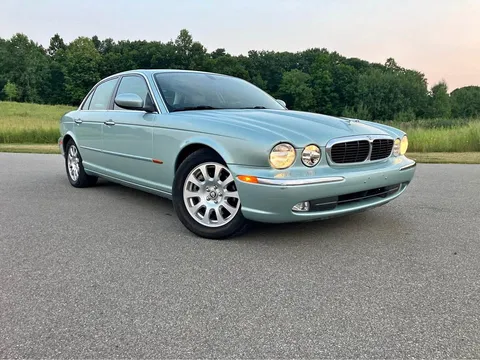 2004 Jaguar XJ XJ8 Sedan 4D