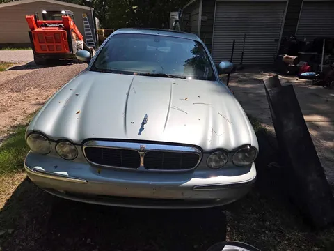 2004 Jaguar XJ XJ8 Sedan 4D