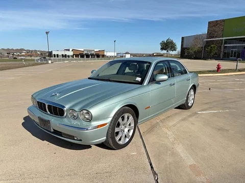 2004 Jaguar XJ XJ8 Sedan 4D