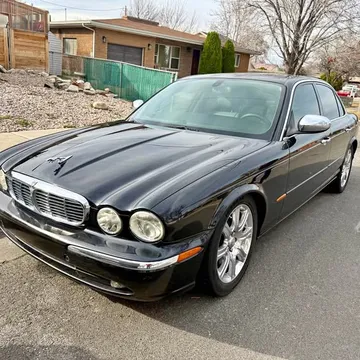2004 Jaguar XJ8 Vanden Plas