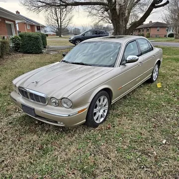 2004 Jaguar XJ XJ8 Vanden Plas Sedan 4D
