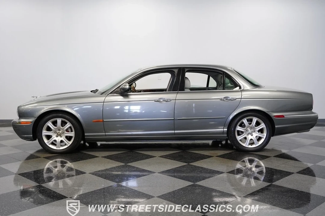 2004 Jaguar XJ Series 4 - Image 8 of 12