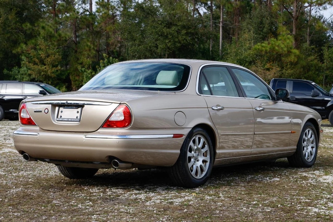 2004 Jaguar X350/X356/X358 XJ - Image 11 of 31