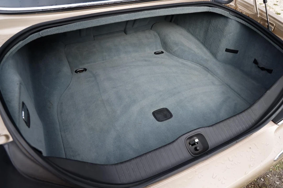 2004 Jaguar X350/X356/X358 XJ - Image 24 of 31