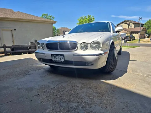 2004 Jaguar XJ8