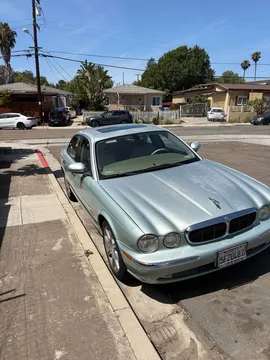 2004 Jaguar XJ8 Sedan