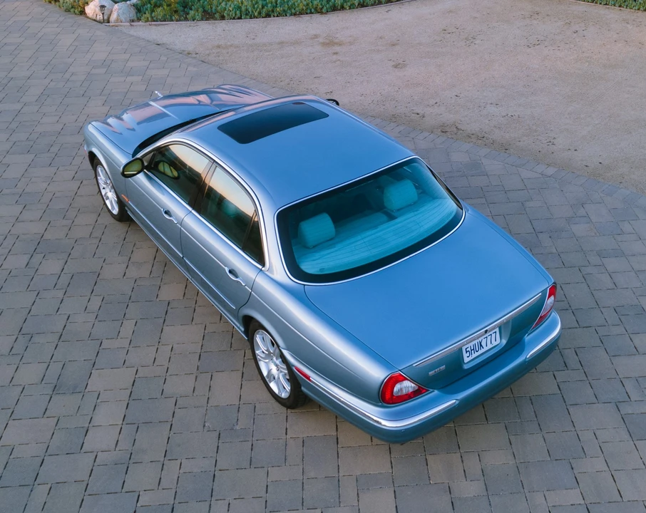 2004 Jaguar X350/X356/X358 XJ - Image 17 of 31