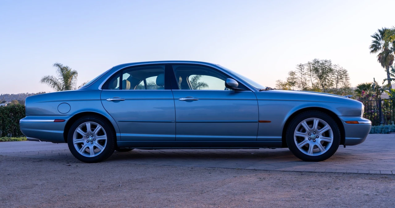 2004 Jaguar X350/X356/X358 XJ - Image 10 of 31