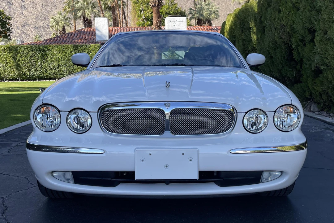 2004 Jaguar X350/X356/X358 XJ - Image 2 of 31