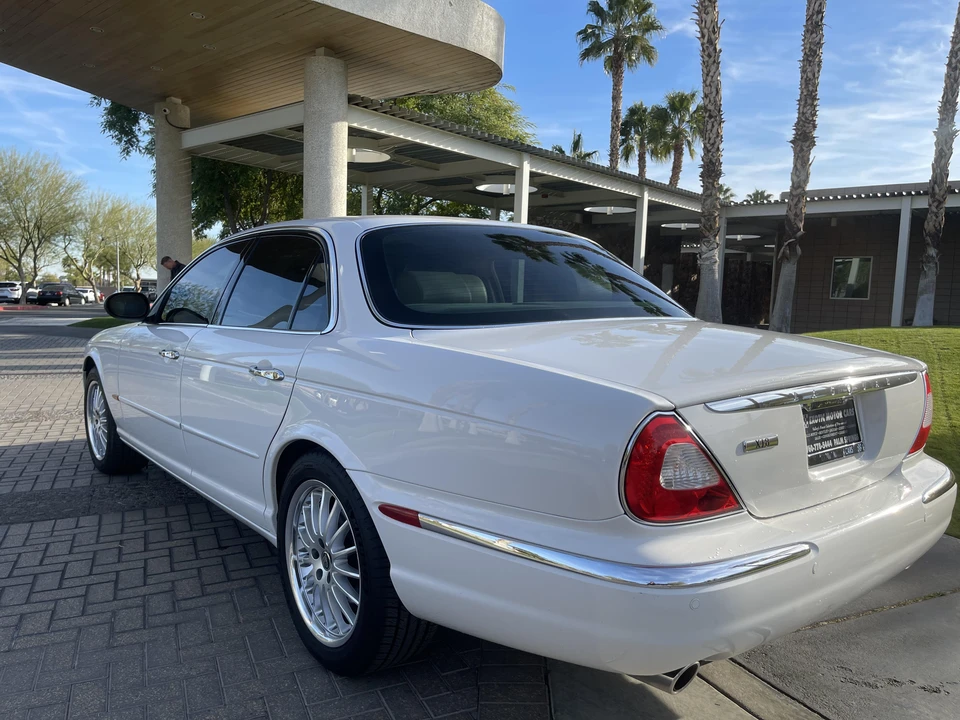 2004 Jaguar X350/X356/X358 XJ - Image 16 of 31