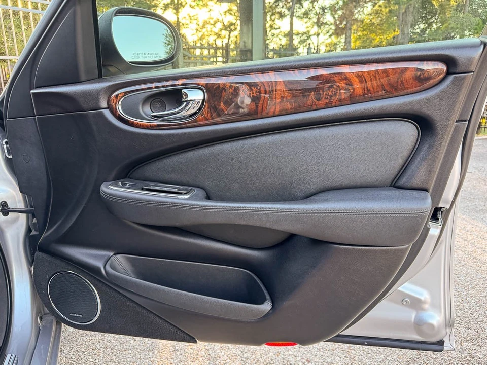 2004 Jaguar X350/X356/X358 XJ - Image 16 of 29