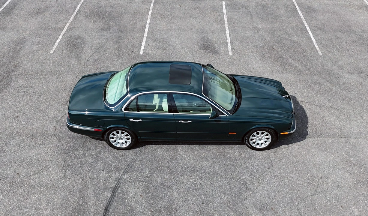 2004 Jaguar X350/X356/X358 XJ - Image 23 of 31
