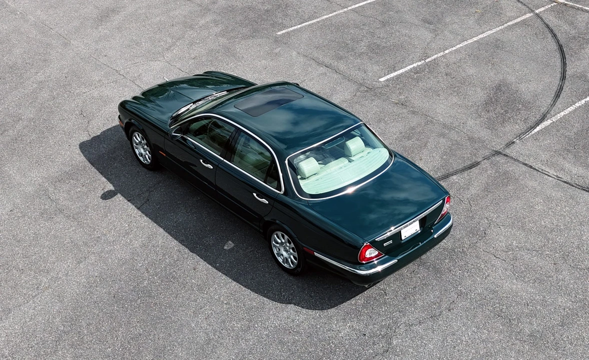 2004 Jaguar X350/X356/X358 XJ - Image 20 of 31