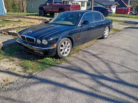 2004 Jaguar XJ8 Sedan