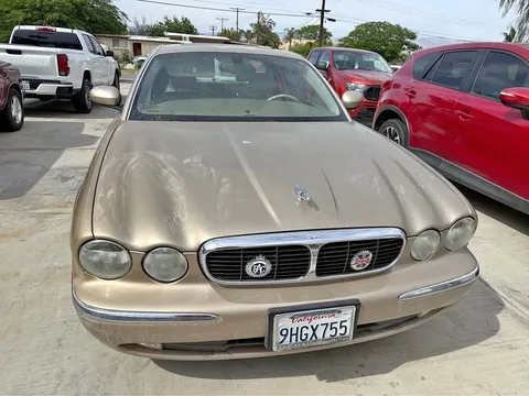 2004 Jaguar XJ8 Sedan