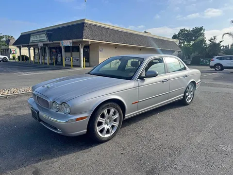 2004 Jaguar XJ8 Sedan