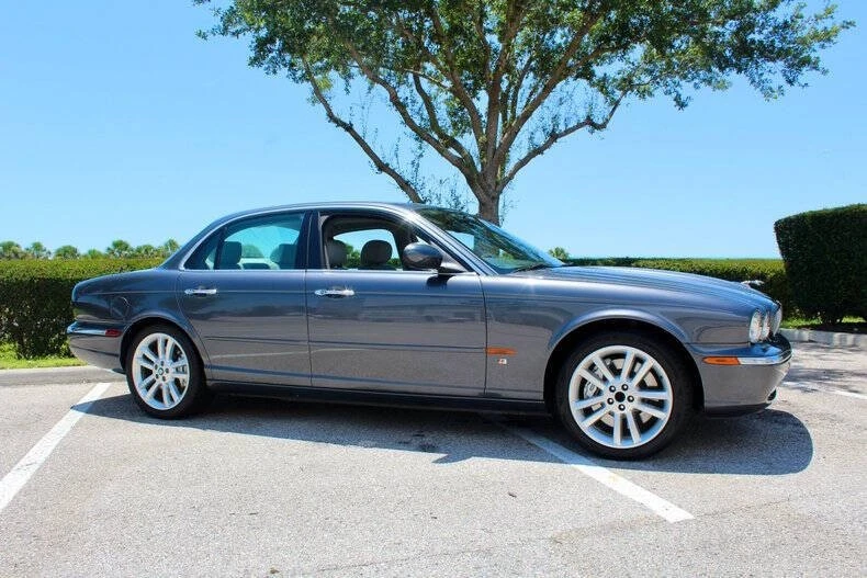 2004 Jaguar X350/X356/X358 XJR - Image 3 of 31