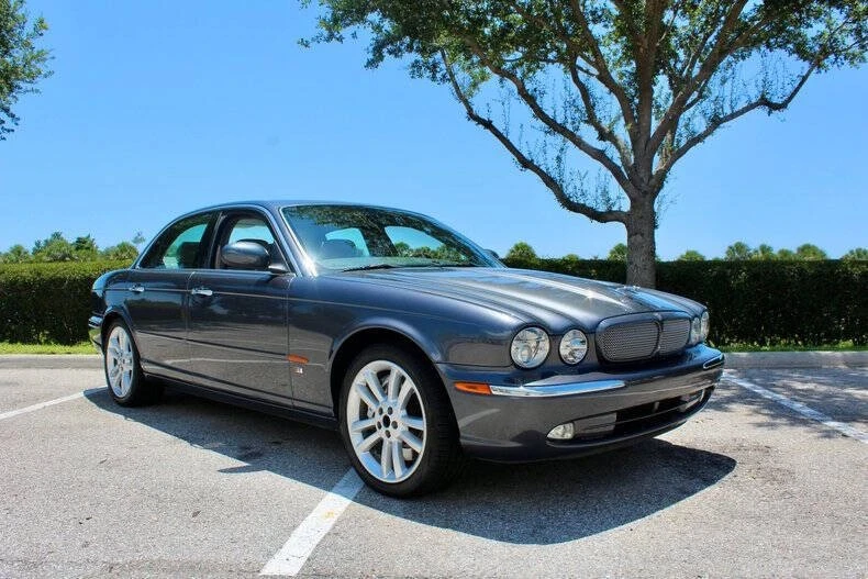 2004 Jaguar X350/X356/X358 XJR - Image 4 of 31