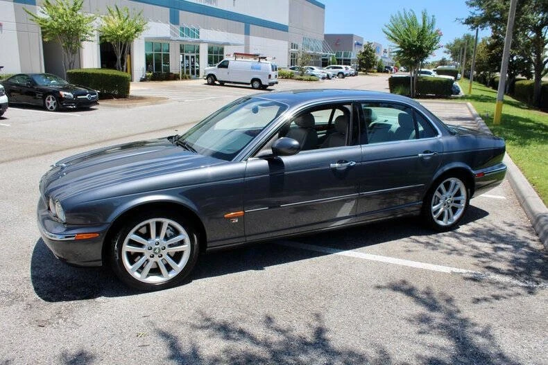 2004 Jaguar X350/X356/X358 XJR - Image 24 of 31