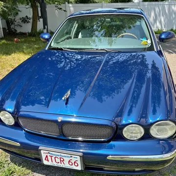 2004 Jaguar XJR