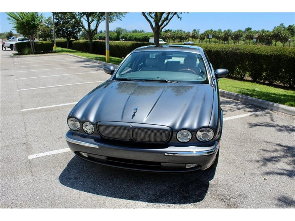 2004 Jaguar X350/X356/X358 XJR - Image 22 of 31
