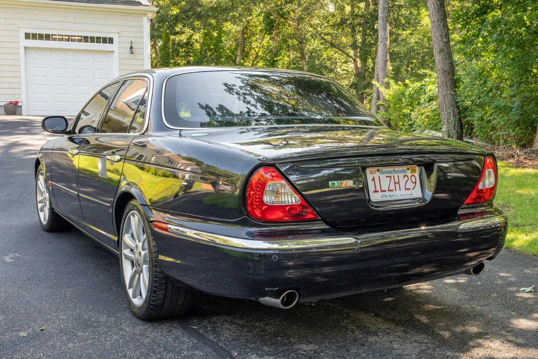 2004 Jaguar X350/X356/X358 XJR - Image 3 of 31