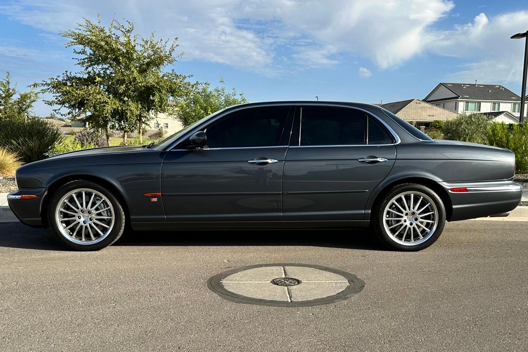 2004 Jaguar X350/X356/X358 XJR - Image 3 of 31
