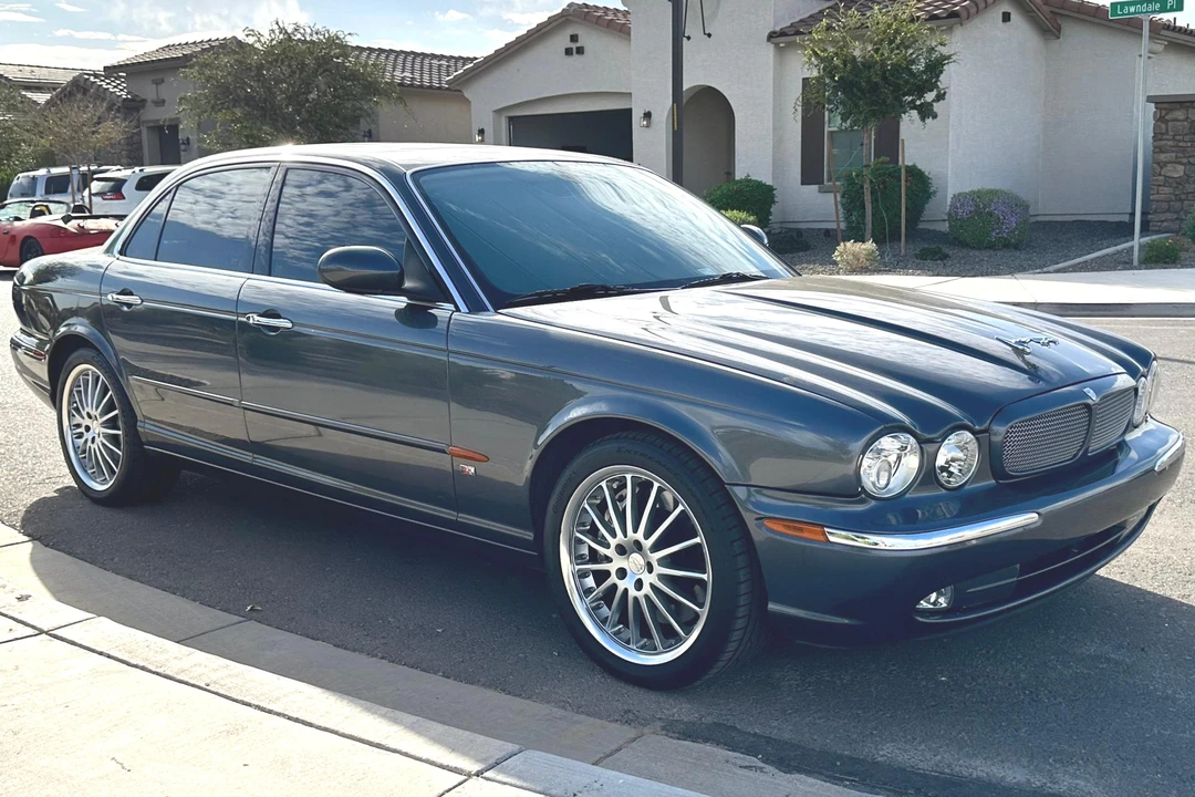 2004 Jaguar X350/X356/X358 XJR - Image 29 of 31
