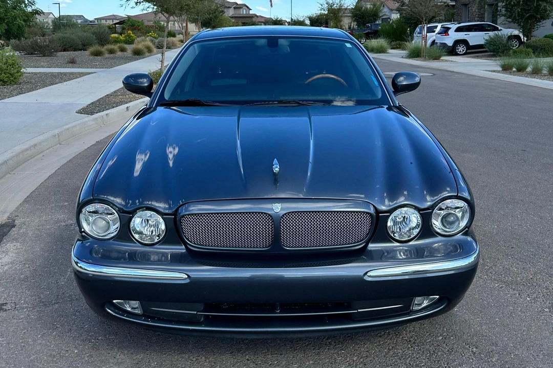 2004 Jaguar X350/X356/X358 XJR - Image 2 of 31