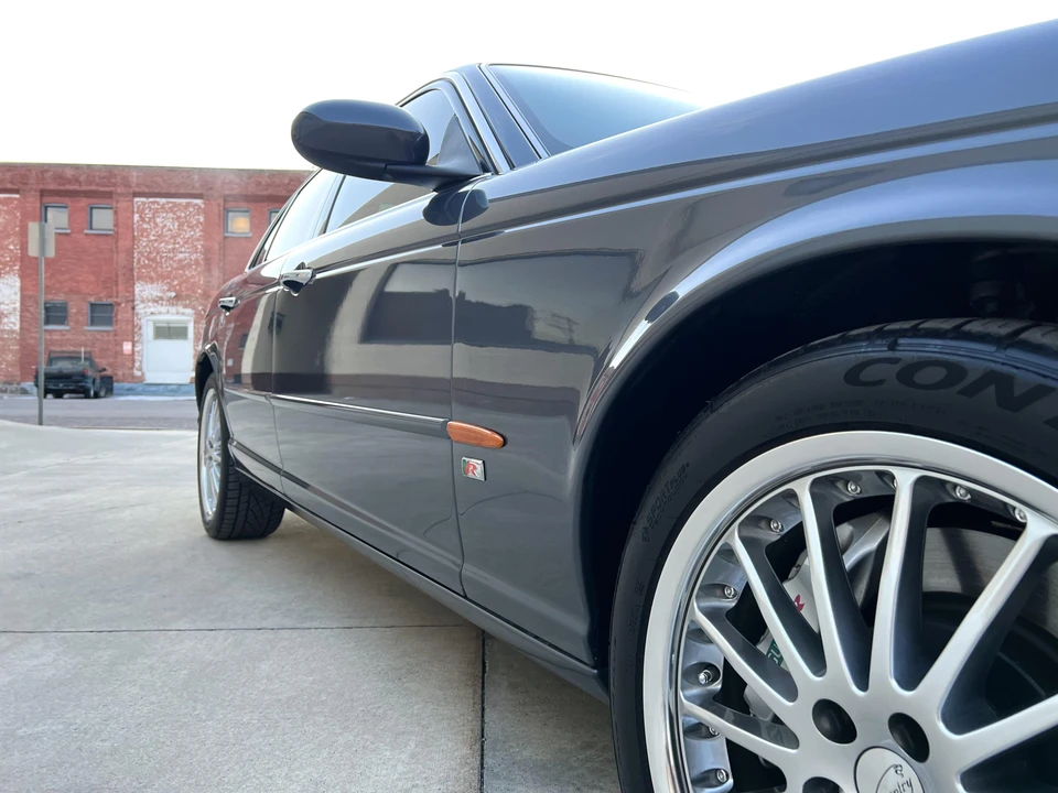 2004 Jaguar X350/X356/X358 XJR - Image 24 of 31