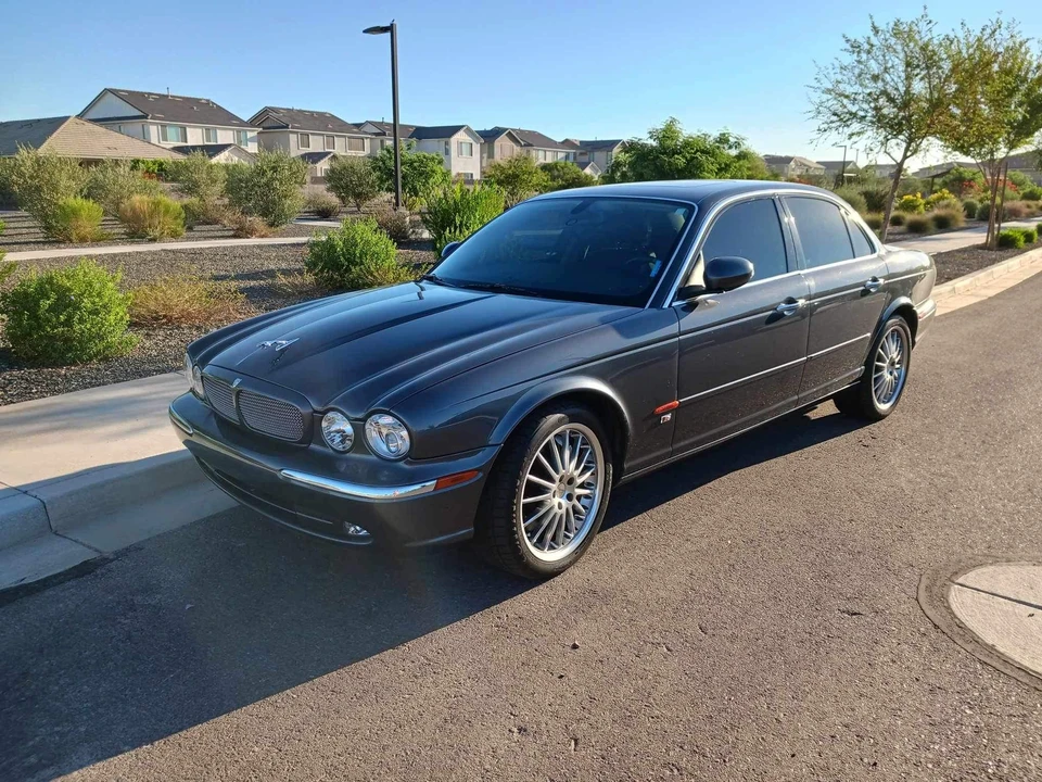 2004 Jaguar X350/X356/X358 XJR - Image 14 of 31