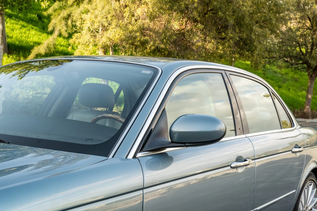2004 Jaguar X350/X356/X358 XJR - Image 21 of 31