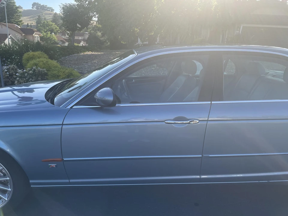 2004 Jaguar X350/X356/X358 XJR - Image 30 of 31